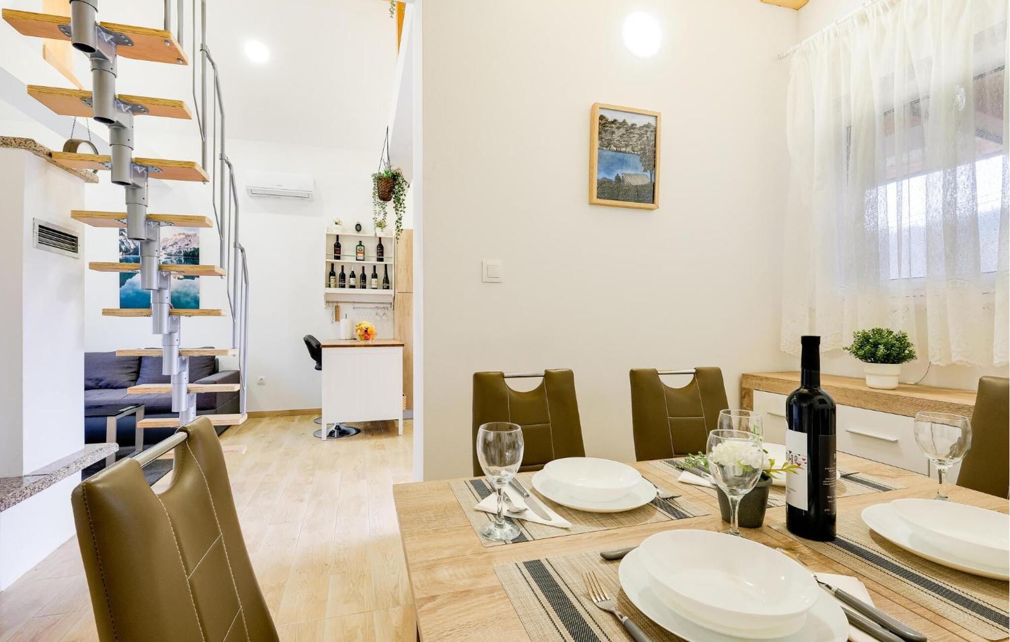 Stunning Home In Stari Brod With Kitchen Exterior foto